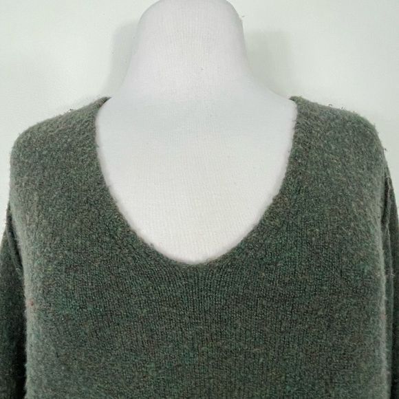 Free People Bohemian Irresistible Fringe Wool Linen Oversized Slouchy Sweater - Picture 4 of 10